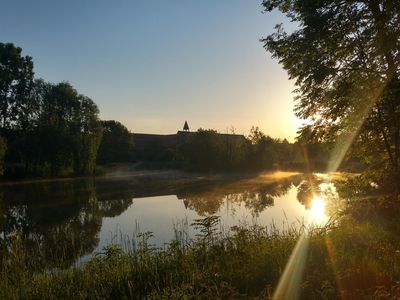 Morgenstimmung im Klosterpark des Klosters Helfta